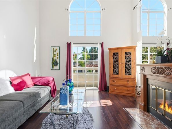 871 S Lucerne 2, Los Angeles CA 90005