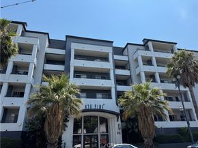 838 Pine Avenue 309, Long Beach CA 90813