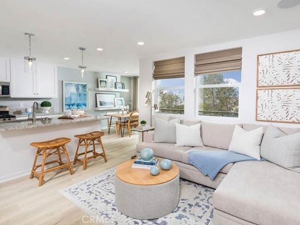 980 N Tangent Privado 203, Ontario CA 91764