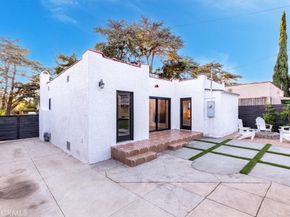 312 N Bronson Avenue, Los Angeles CA 90004
