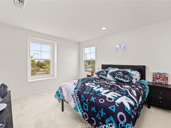 2684 E Towhee, Ontario CA 91761