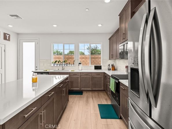 2684 E Towhee, Ontario CA 91761