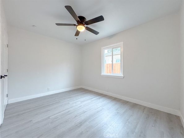 5557 Lemon Avenue, Long Beach CA 90805