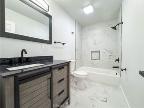 5557 Lemon Avenue, Long Beach CA 90805