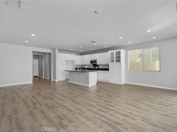 3170 E Painted Crescent, Ontario CA 91762
