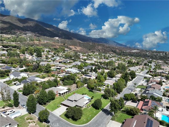 5063 Klusman, Rancho Cucamonga CA 91737