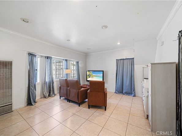 4416 Crocker, Los Angeles CA 90011