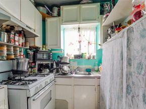 2945 Estara Avenue, Los Angeles CA 90065