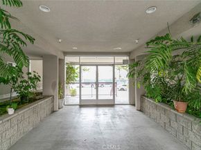 432 N. Kenwood Street 206, Glendale CA 91206