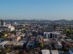 345 Pioneer 905, Glendale CA 91203