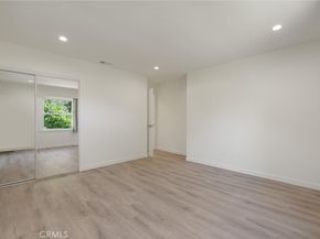 13739 Wyandotte, Van Nuys CA 91405