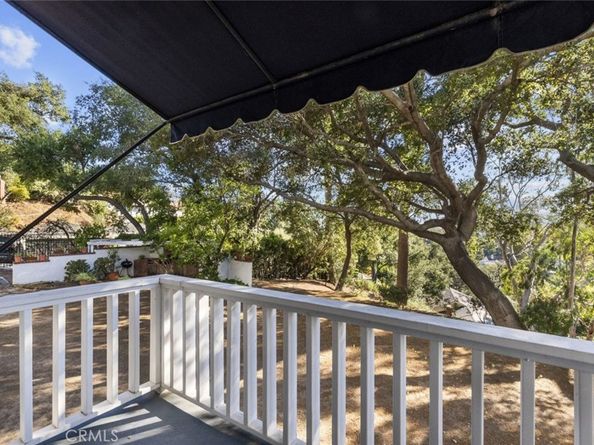 1815 Las Flores Drive, Glendale CA 91207