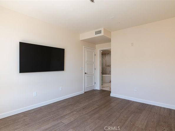 523 Caruso Avenue, Glendale CA 91210