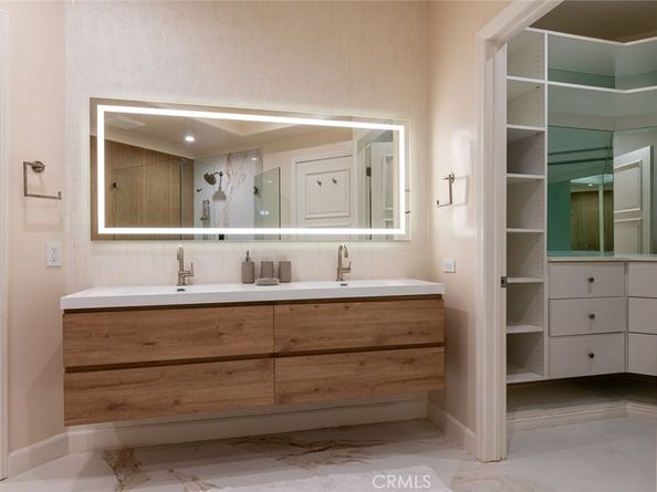 523 Caruso Avenue, Glendale CA 91210