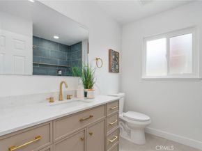 8171 Holland Drive, Huntington Beach CA 92647