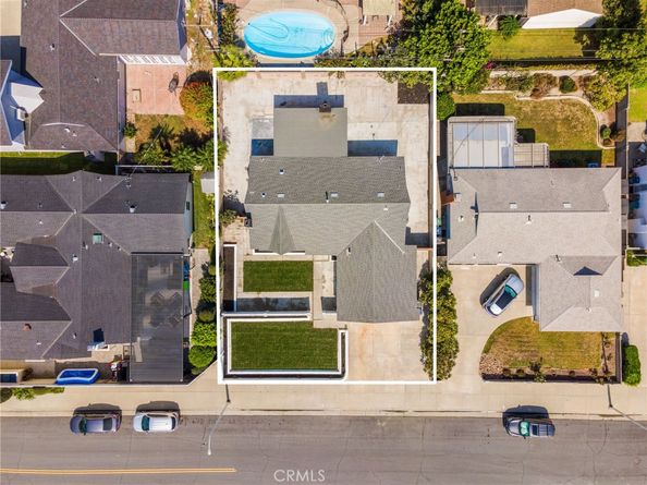 8171 Holland Drive, Huntington Beach CA 92647