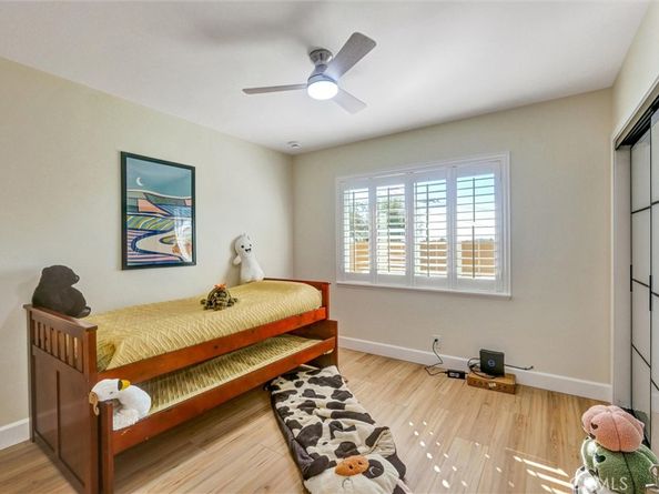 382 Alta Pine, Altadena CA 91001