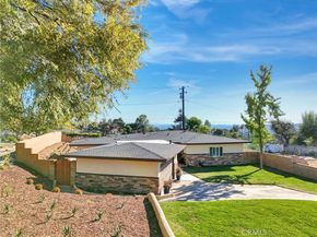 382 Alta Pine, Altadena CA 91001