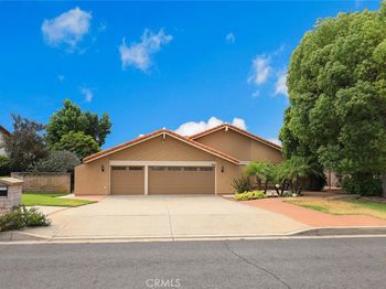 9513 Sunflower Street