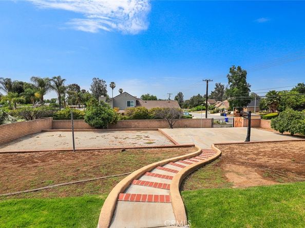 9513 Sunflower Street, Rancho Cucamonga CA 91737
