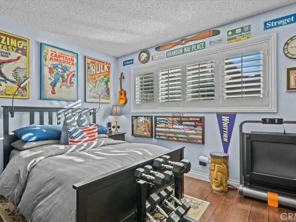 1149 W Calle De La Luna 1, Azusa CA 91702