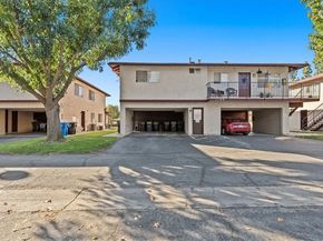 1149 W Calle De La Luna 1, Azusa CA 91702