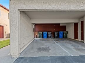 1149 W Calle De La Luna 1, Azusa CA 91702