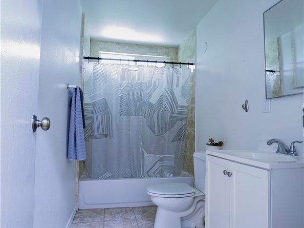 2497 Logan Street, Pomona CA 91767