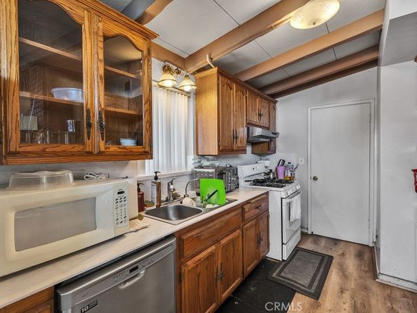 503 N Cerritos, Azusa CA 91702