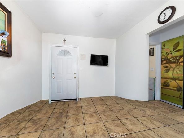 402 E Louise Street, Long Beach CA 90805