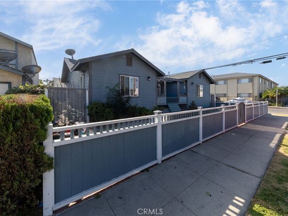 402 E Louise Street, Long Beach CA 90805