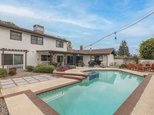 1695 N Palm, Upland CA 91784