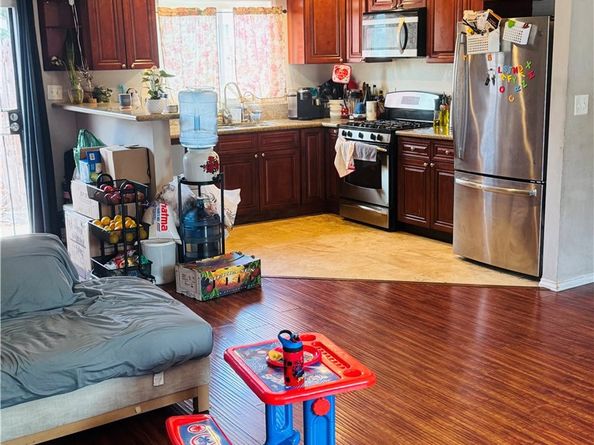 7411 Elsie, Los Angeles CA 90001