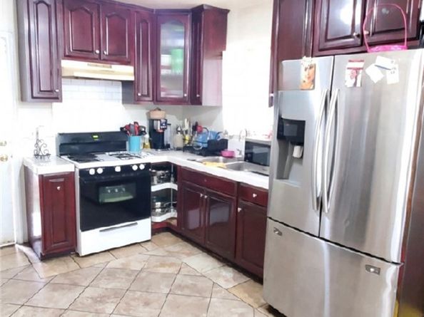 4521 Dozier, East Los Angeles CA 90022