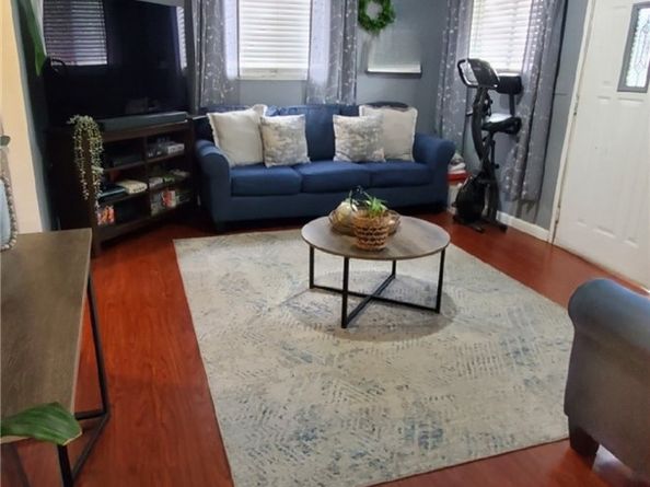 4521 Dozier, East Los Angeles CA 90022