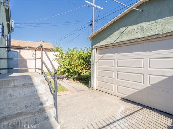 5934 Madden, Los Angeles CA 90043
