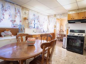 5934 Madden, Los Angeles CA 90043