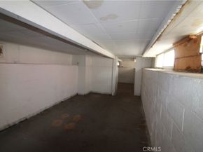 614 W 60th Street, Los Angeles CA 90044