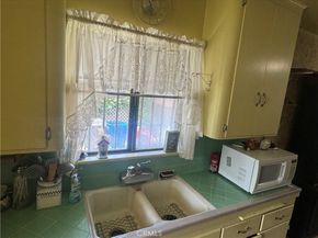 2635 Valley Boulevard, Pomona CA 91768