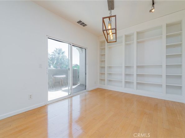 7353 Ellena W 3, Rancho Cucamonga CA 91730