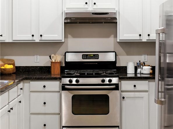 5805 Monterey Rd, Los Angeles CA 90042