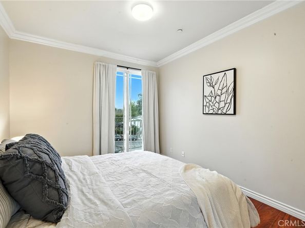 5805 Monterey Rd, Los Angeles CA 90042