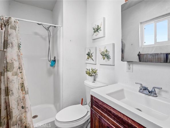 10517 Firmona Avenue, Inglewood CA 90304