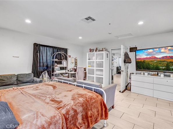 10517 Firmona Avenue, Inglewood CA 90304