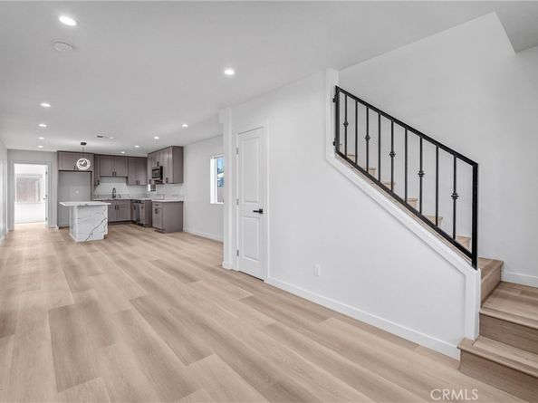 10517 Firmona Avenue, Inglewood CA 90304