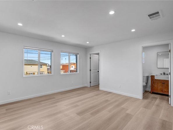 10517 Firmona Avenue, Inglewood CA 90304