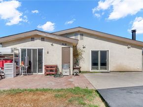 9564 Rosecrans Avenue, Bellflower CA 90706