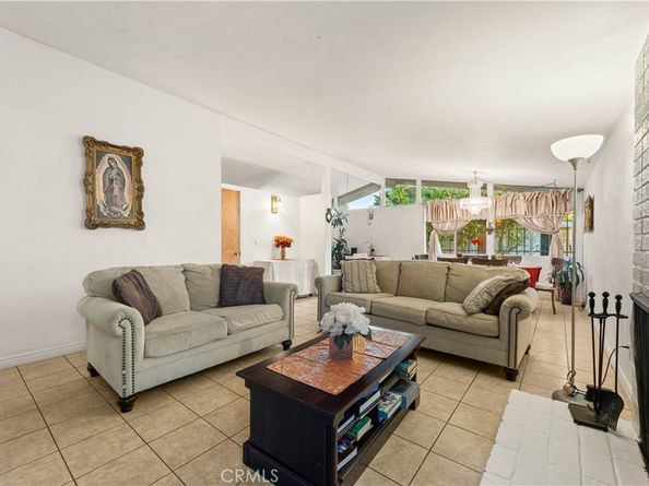 3340 E Poppy, Long Beach CA 90805