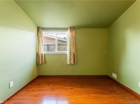 3340 E Poppy, Long Beach CA 90805