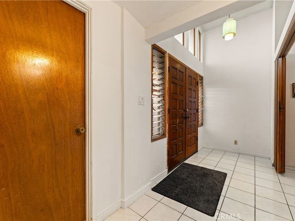 3340 E Poppy, Long Beach CA 90805